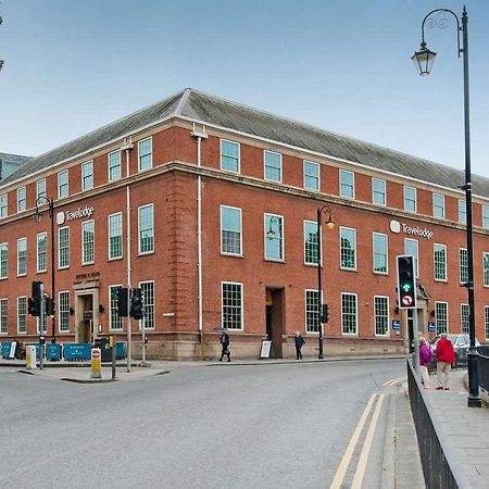 Travelodge Chester Central エクステリア 写真