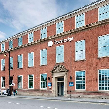 Travelodge Chester Central エクステリア 写真
