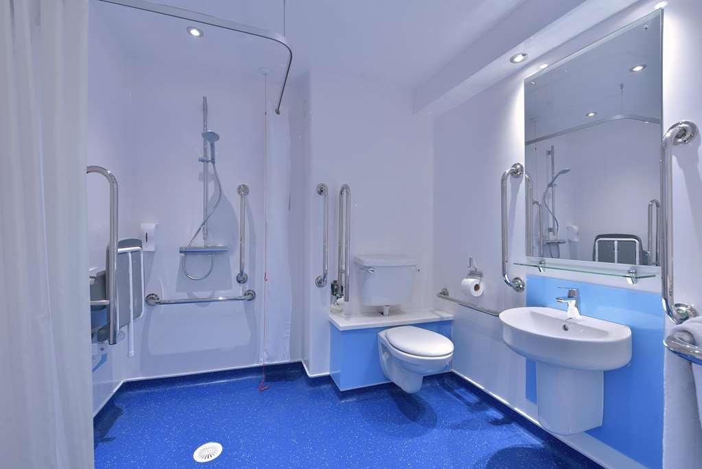Travelodge Chester Central 部屋 写真
